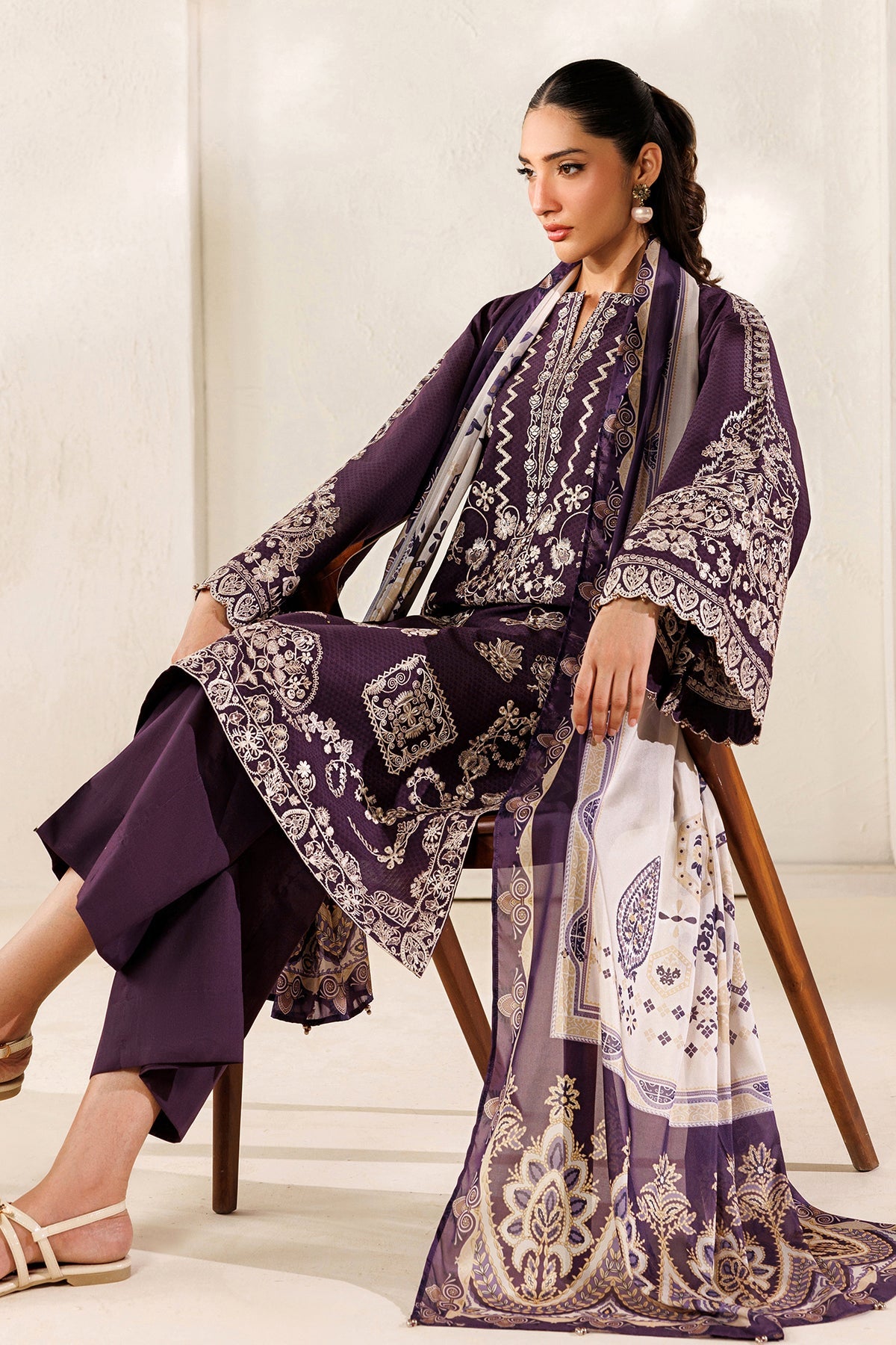 EMBROIDERED SELF JACQUARD LAWN SF-4479