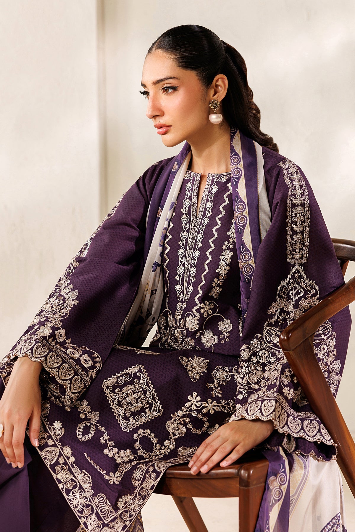 EMBROIDERED SELF JACQUARD LAWN UF-4479