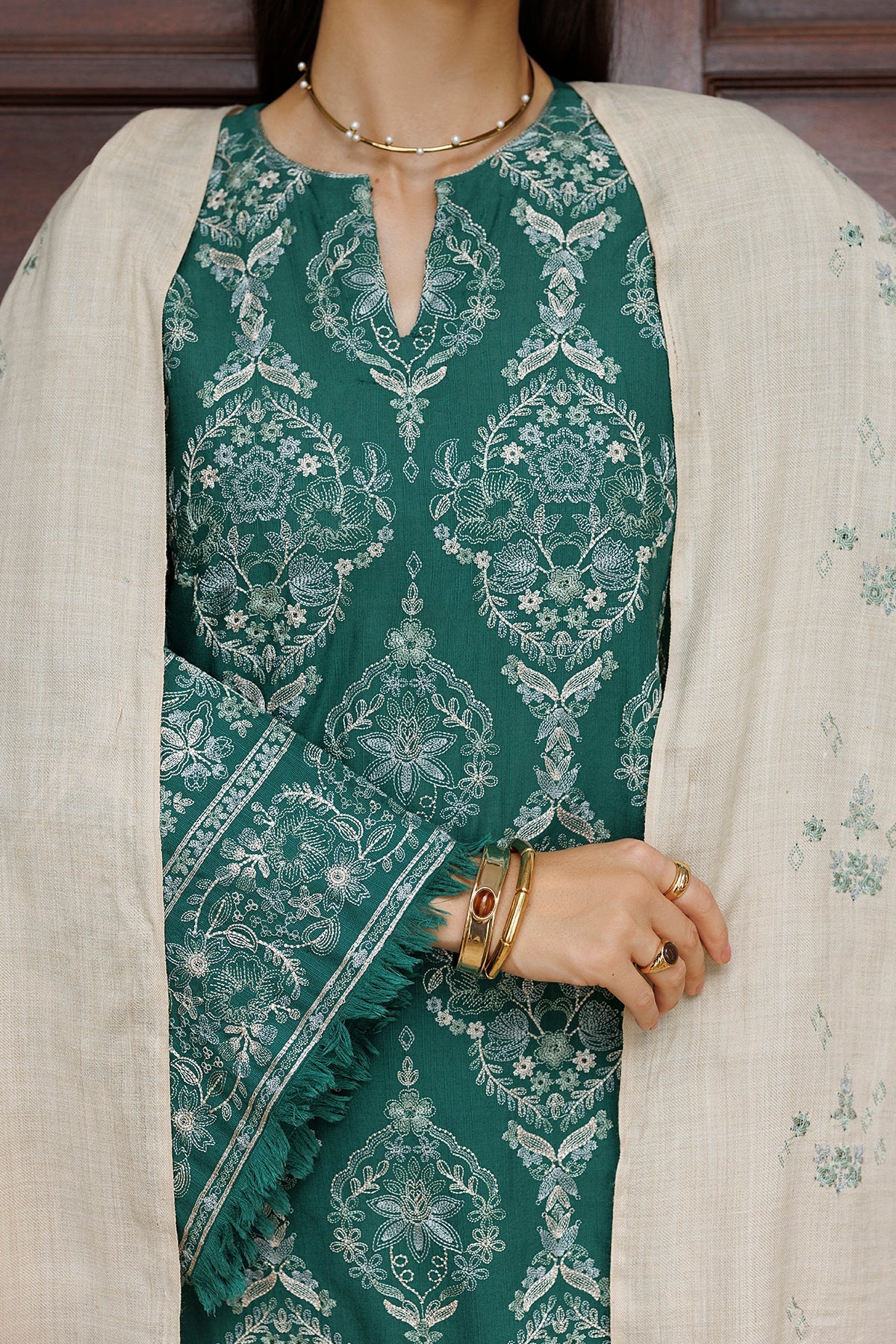 EMBROIDERED KHADDAR UF-4586