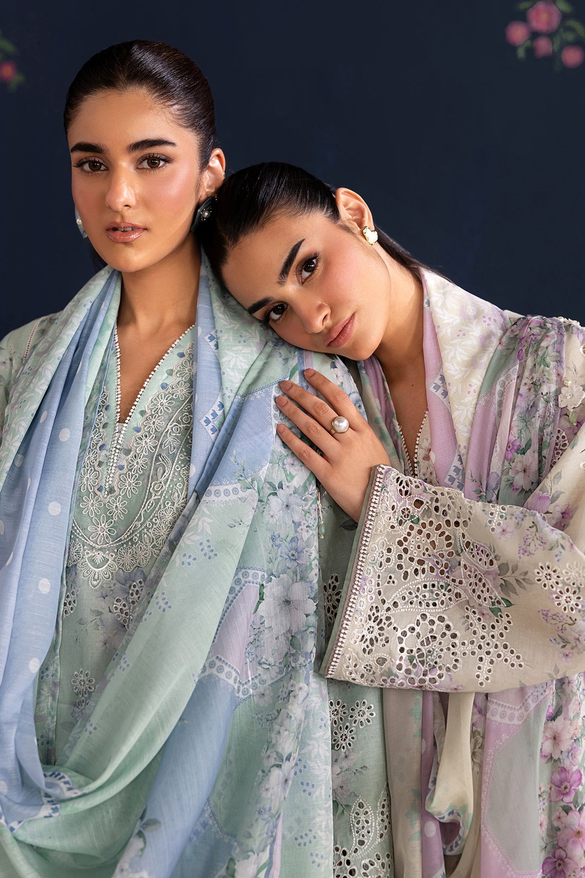 EMBROIDERED LAWN UF-4470