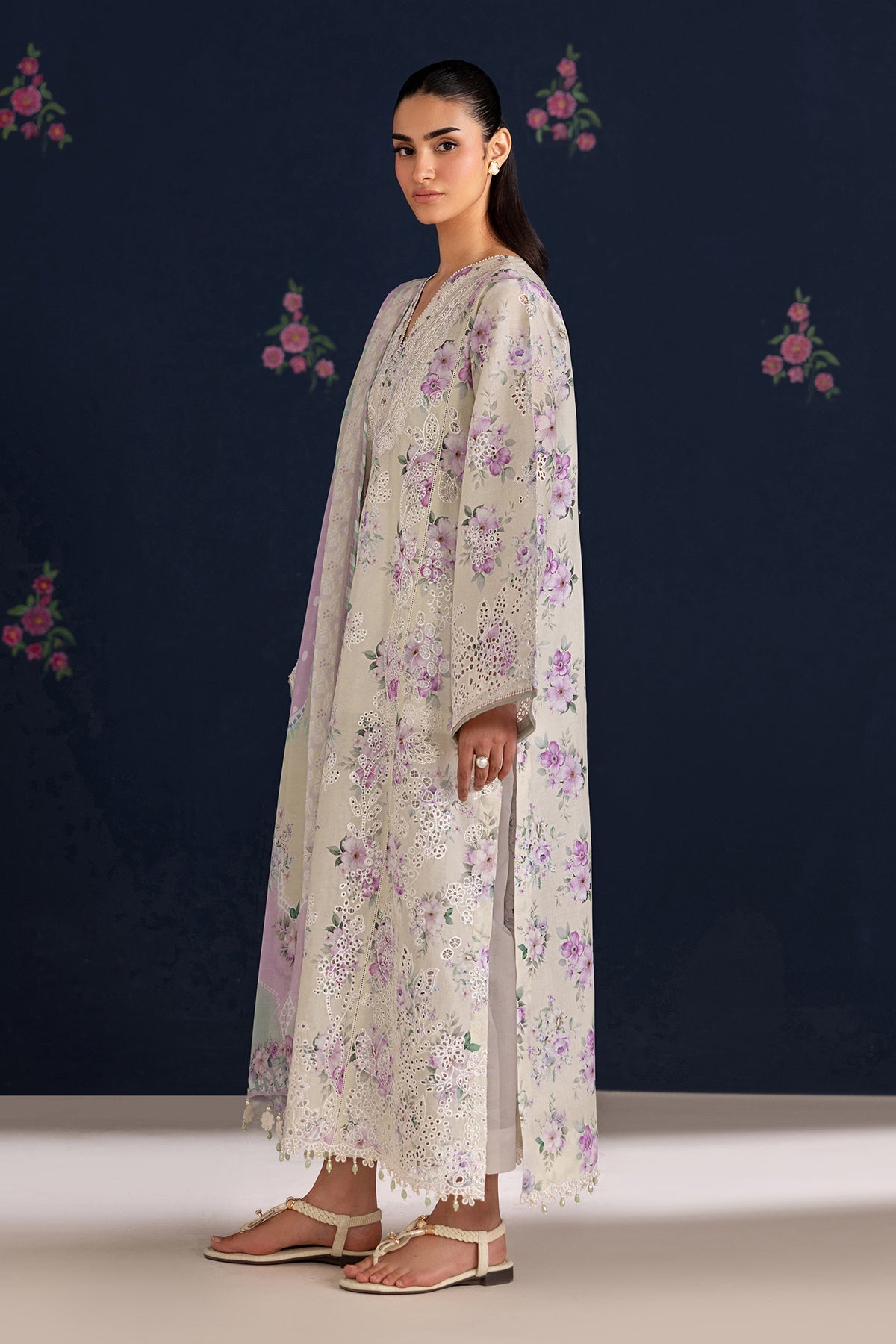 EMBROIDERED LAWN SF-4470