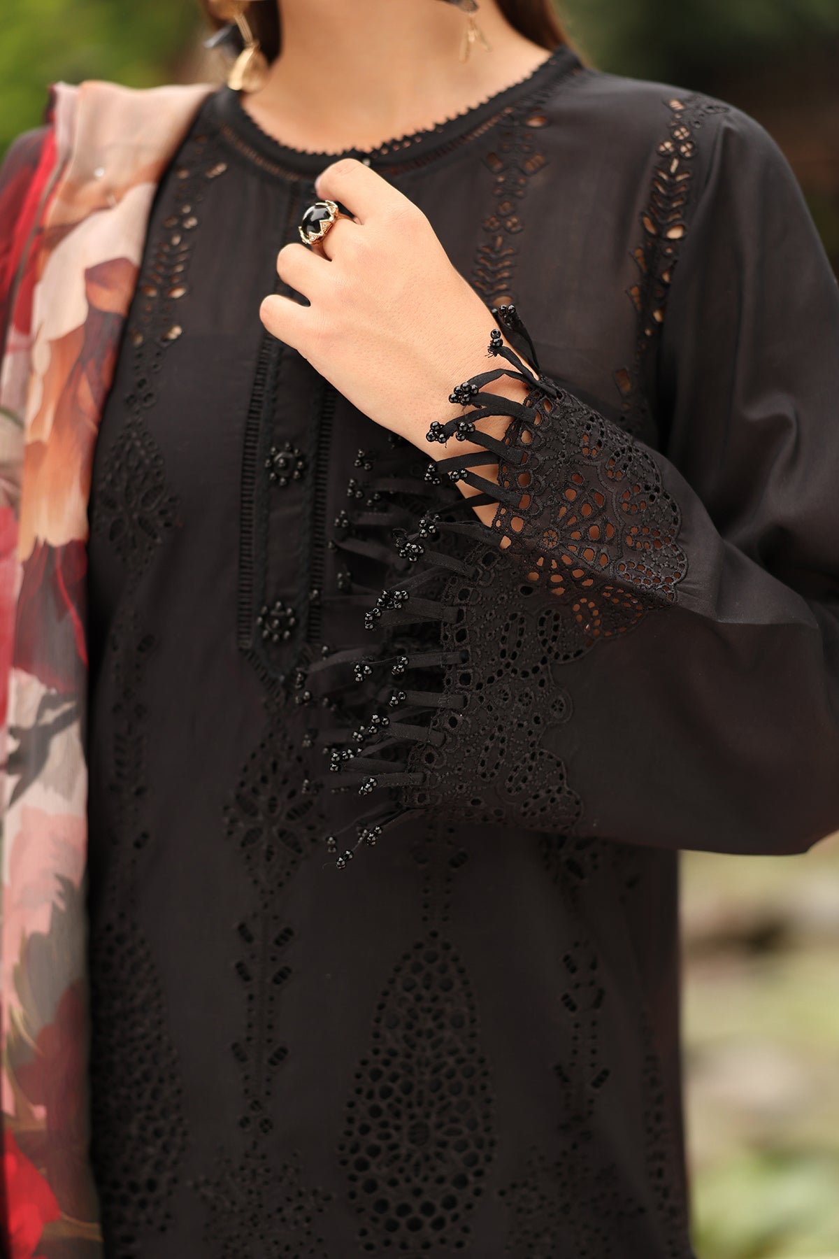 EMBROIDERED LAWN SF-4198