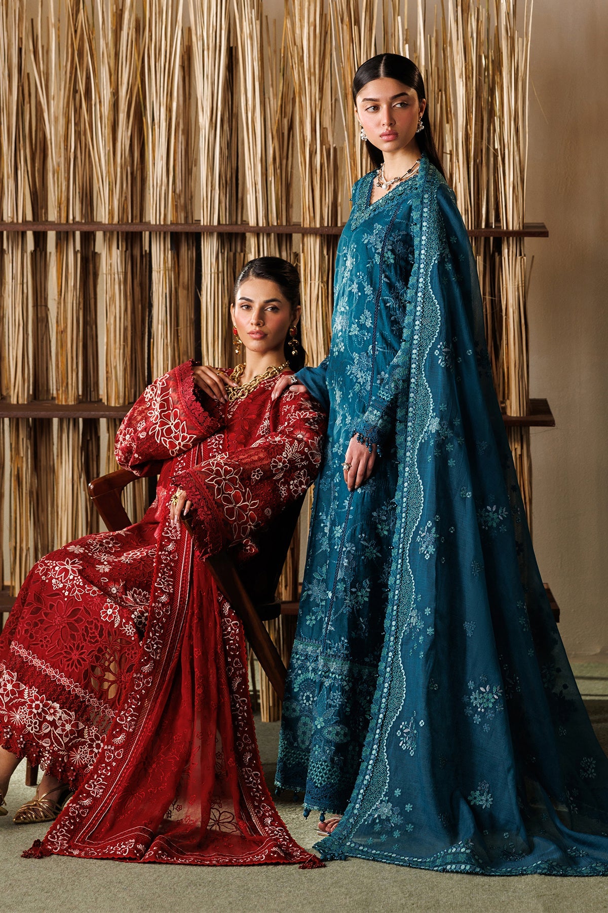 EMBROIDERED LAWN EL26-D04 STITCHED