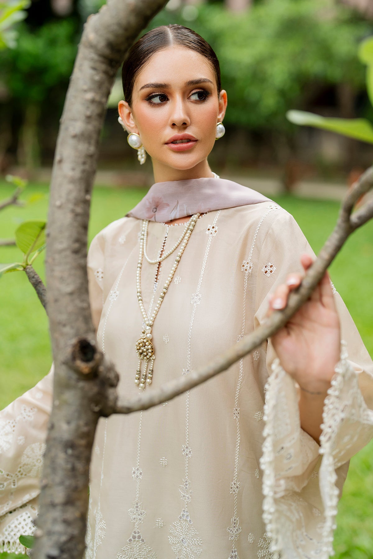 EMBROIDERED LAWN SF-4265
