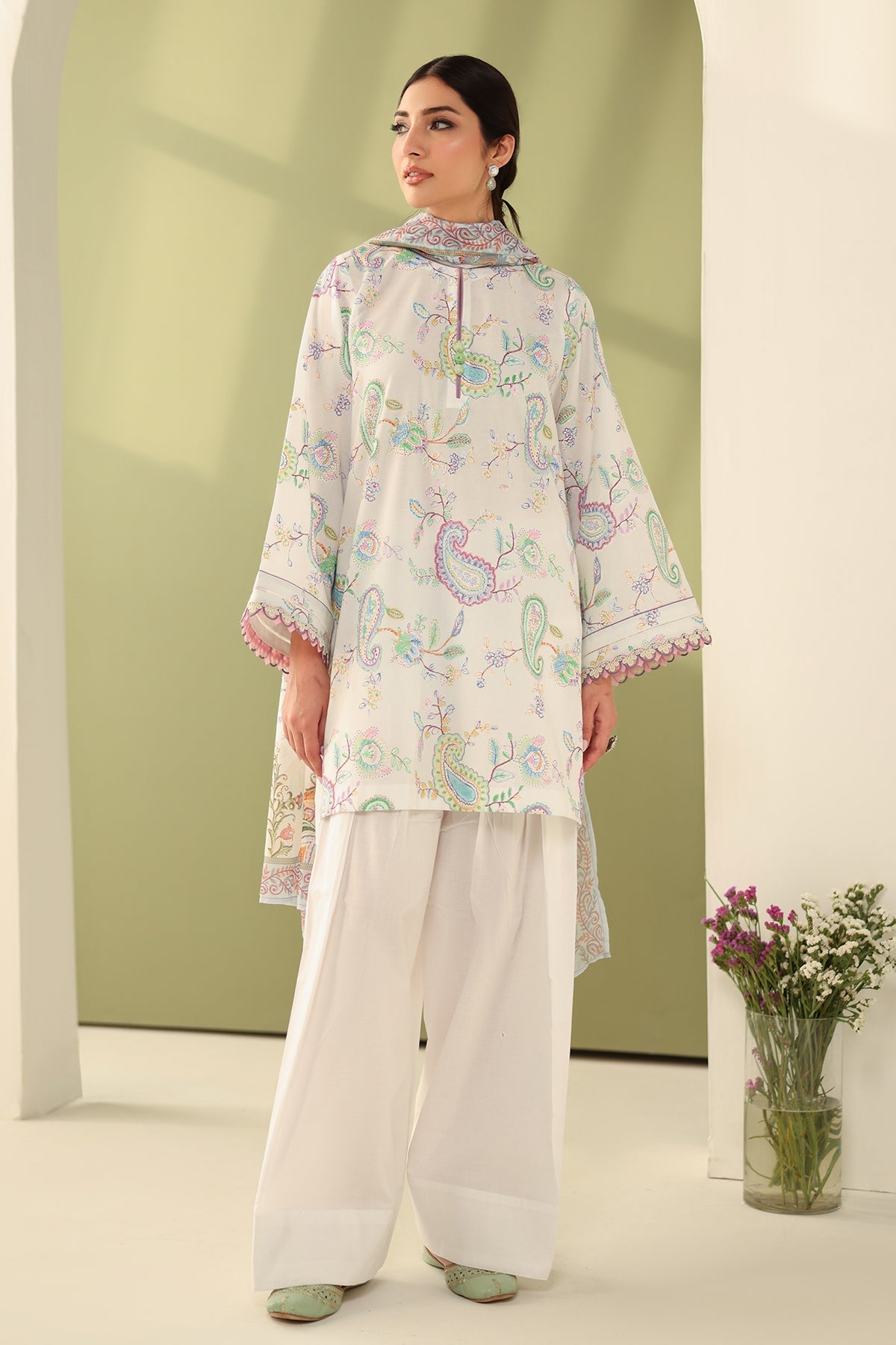 EMBROIDERED PRINTED LAWN SF-4179