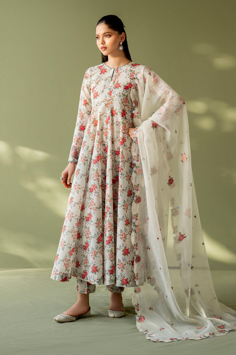 Threads & Motifs Pret  Lawn 2 Piece Suit THM23RW 7977.1