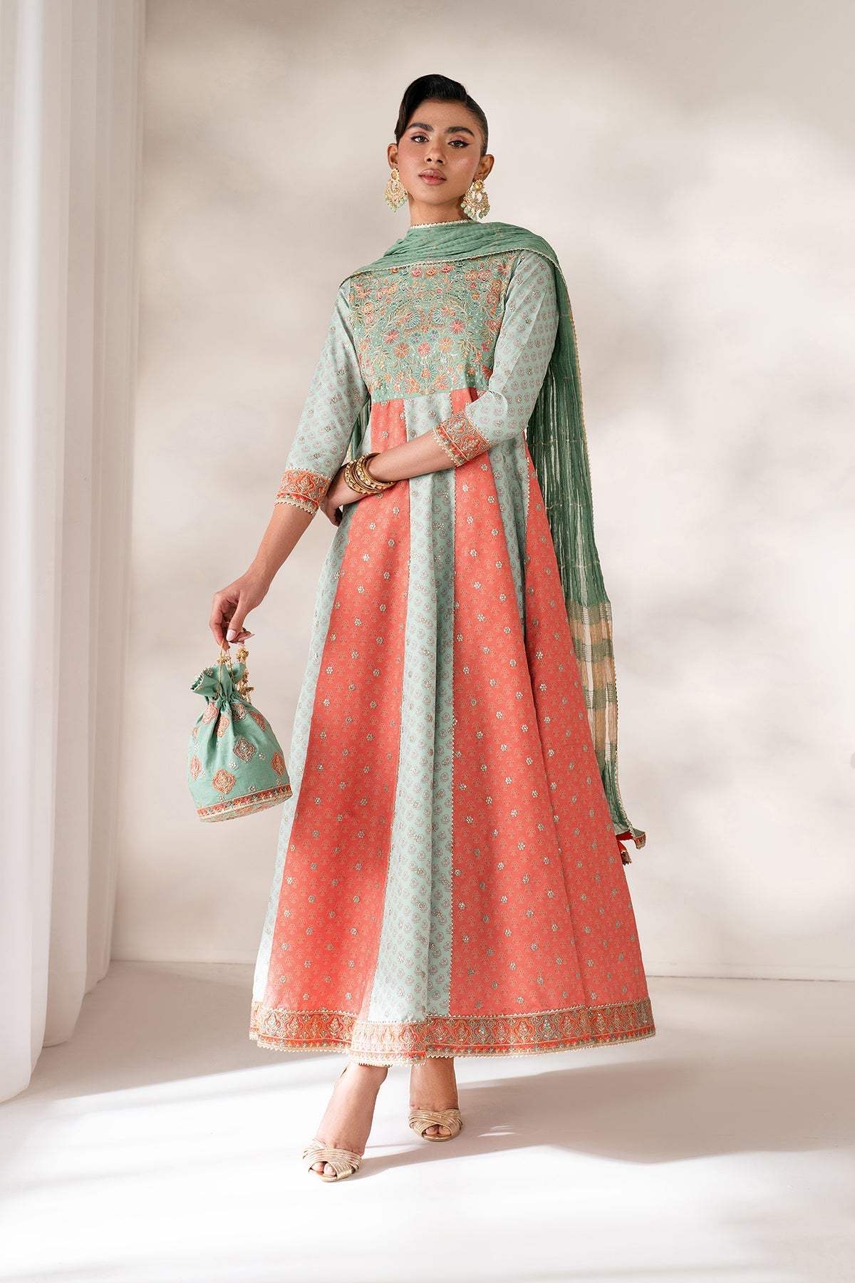 EMBROIDERED SILK UF-4141