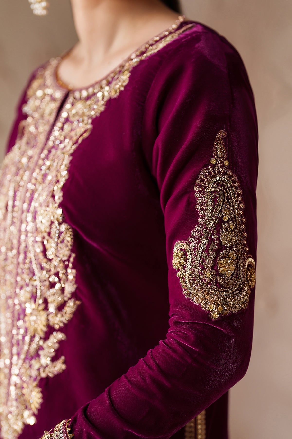 EMBROIDERED VELVET PR-1205