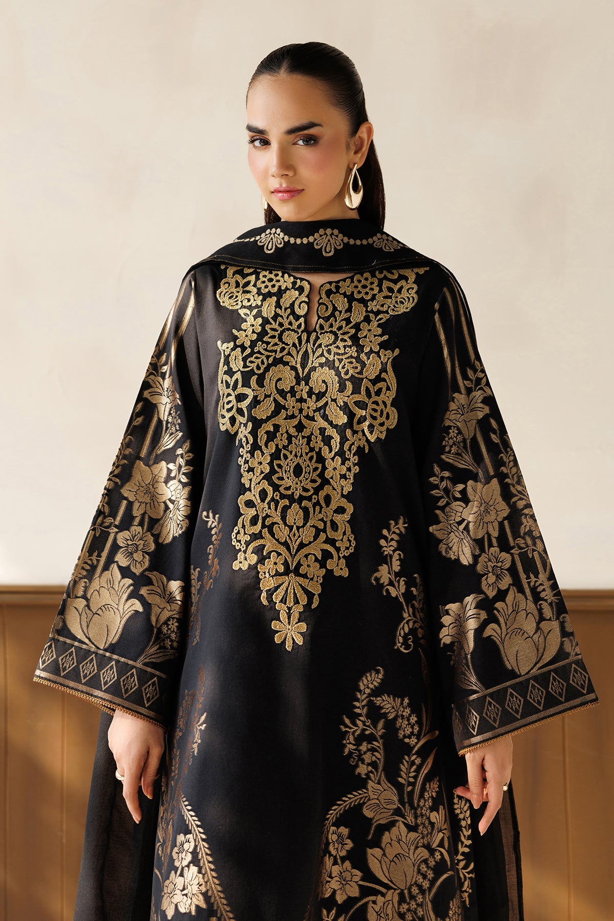 EMBROIDERED JACQUARD SF-4501