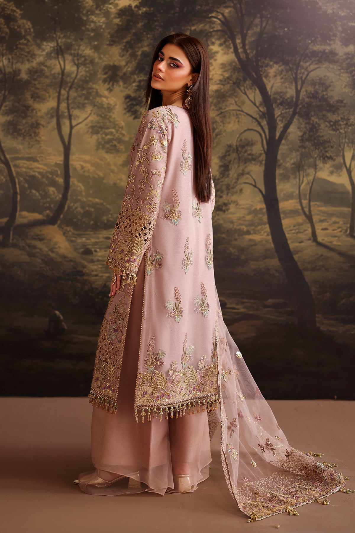 EMBROIDERED NET SF-4378