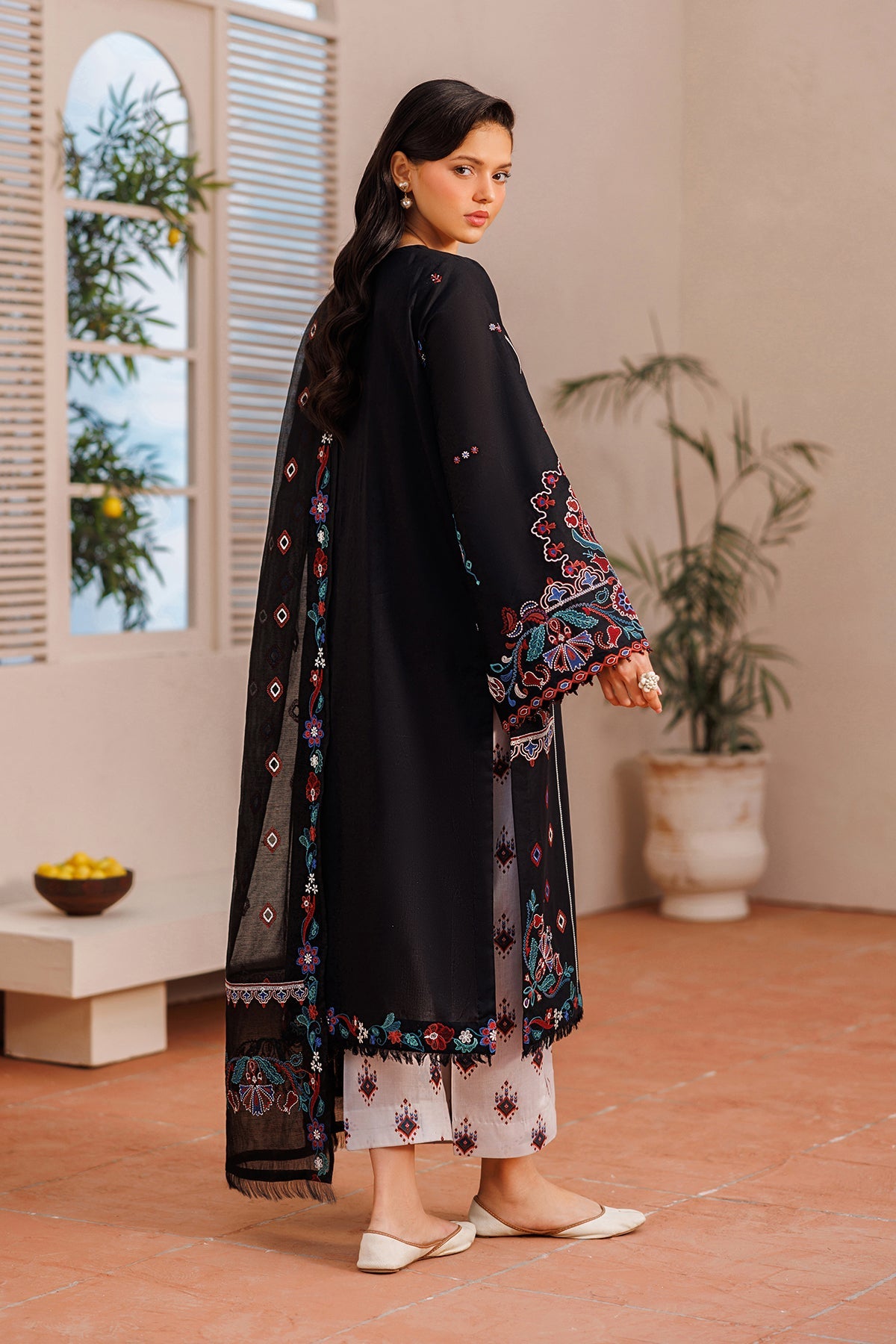 EMBROIDERED LAWN SF-4391