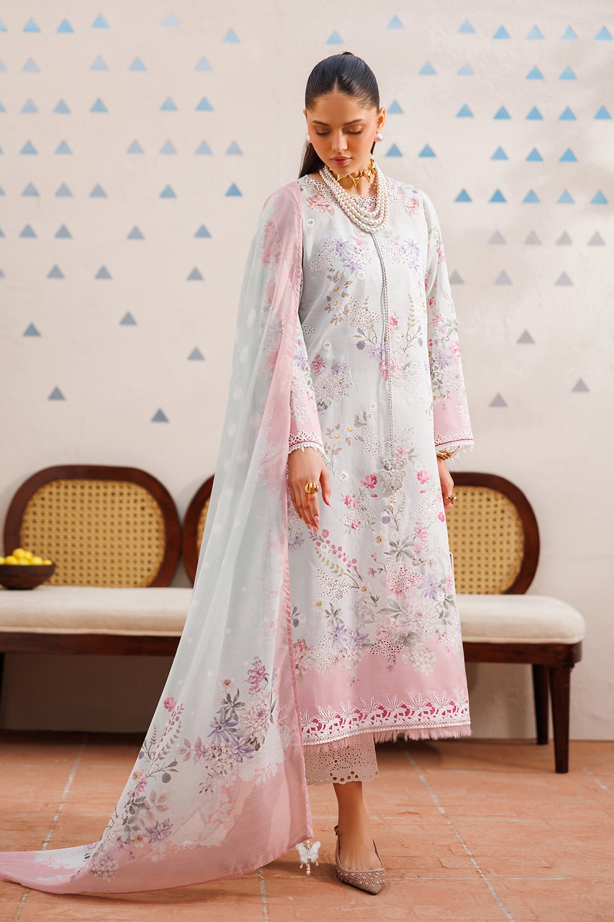 EMBROIDERED LAWN SF-4394