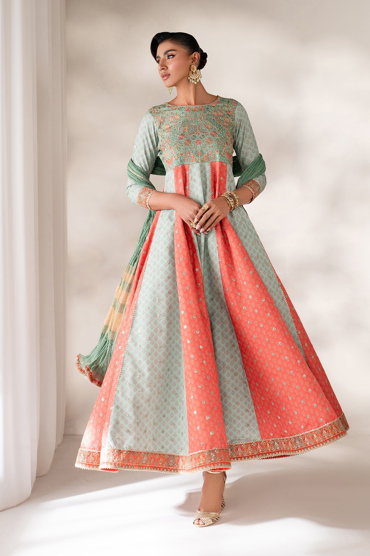 EMBROIDERED SILK UF-4141