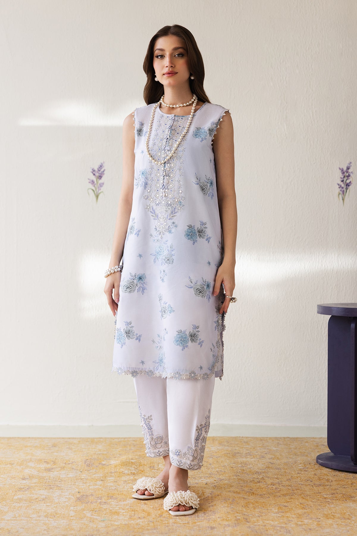 EMBROIDERED LAWN SF-4424