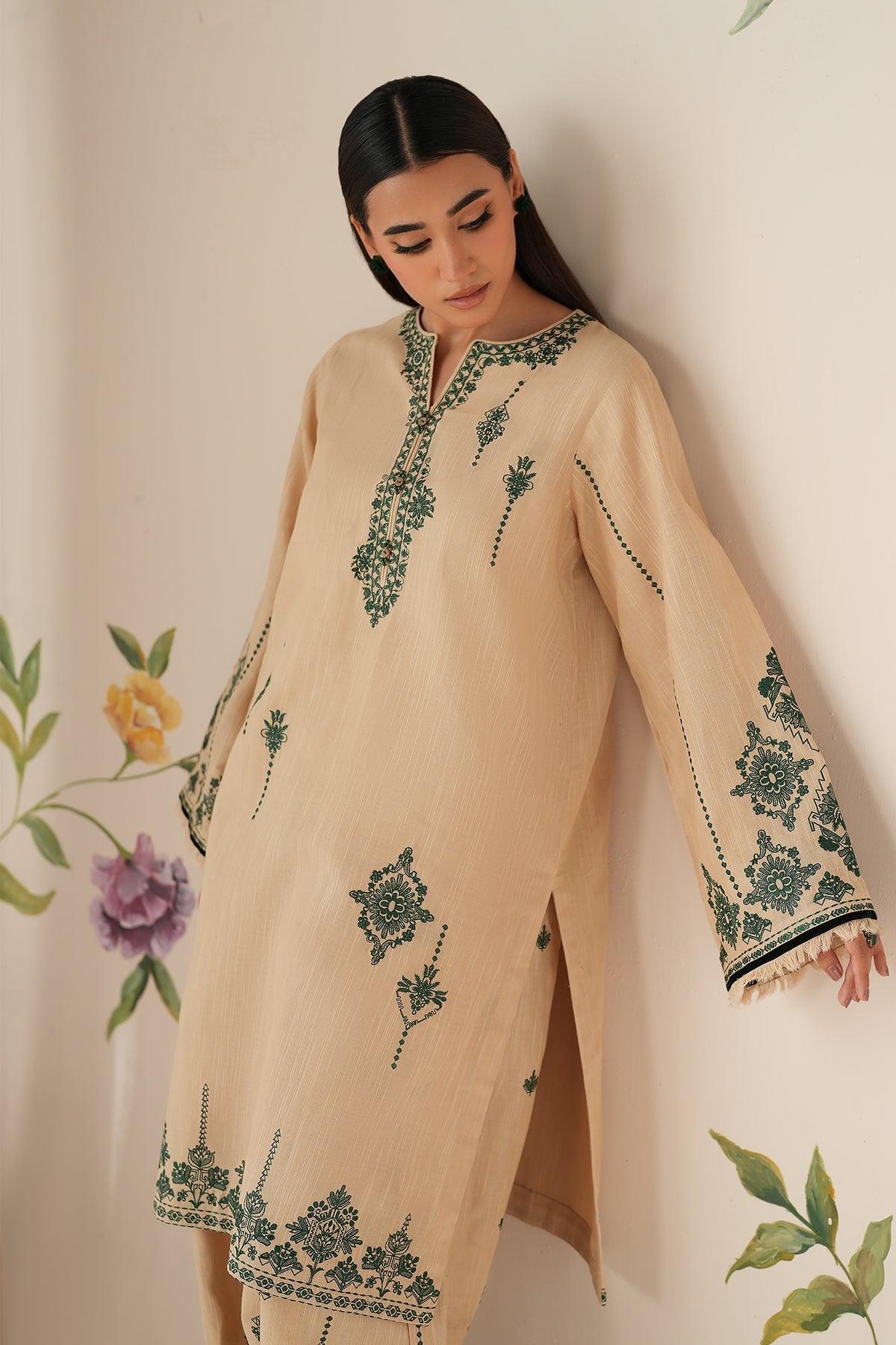 EMBROIDERED KHADDAR SF-4305