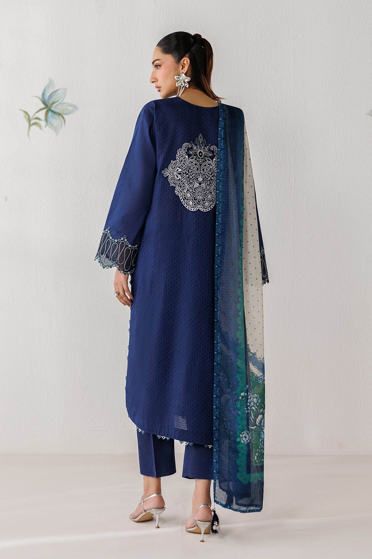 EMBROIDERED JACQUARD PR-1251