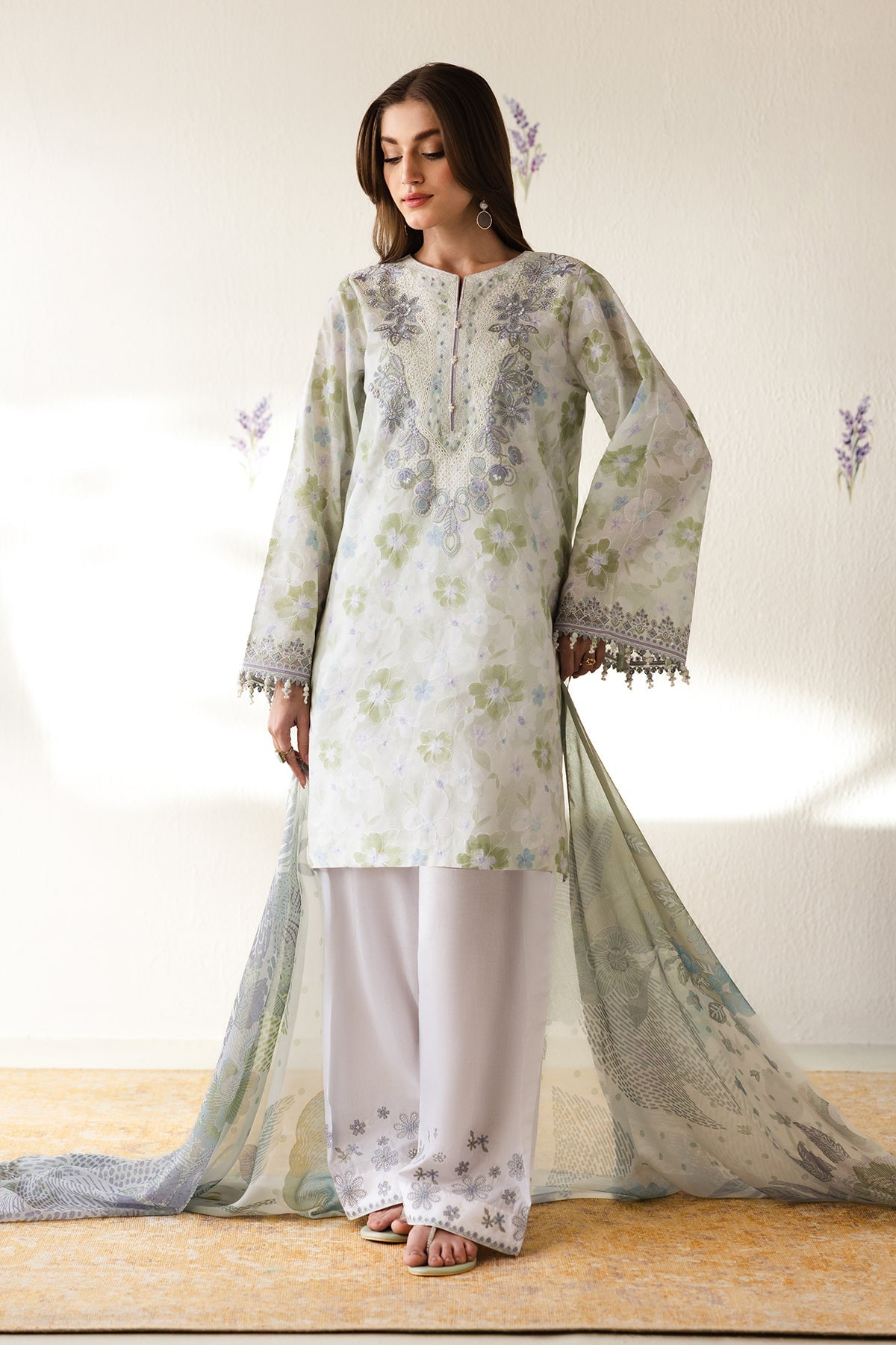 EMBROIDERED LAWN SF-4425