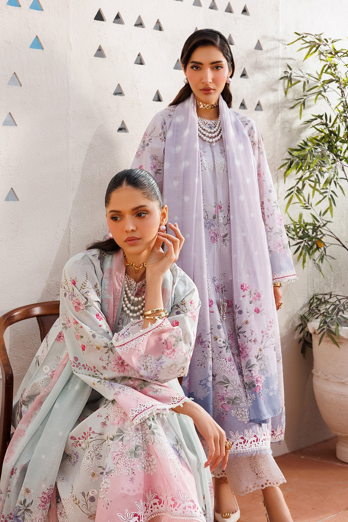 EMBROIDERED LAWN UF-4394