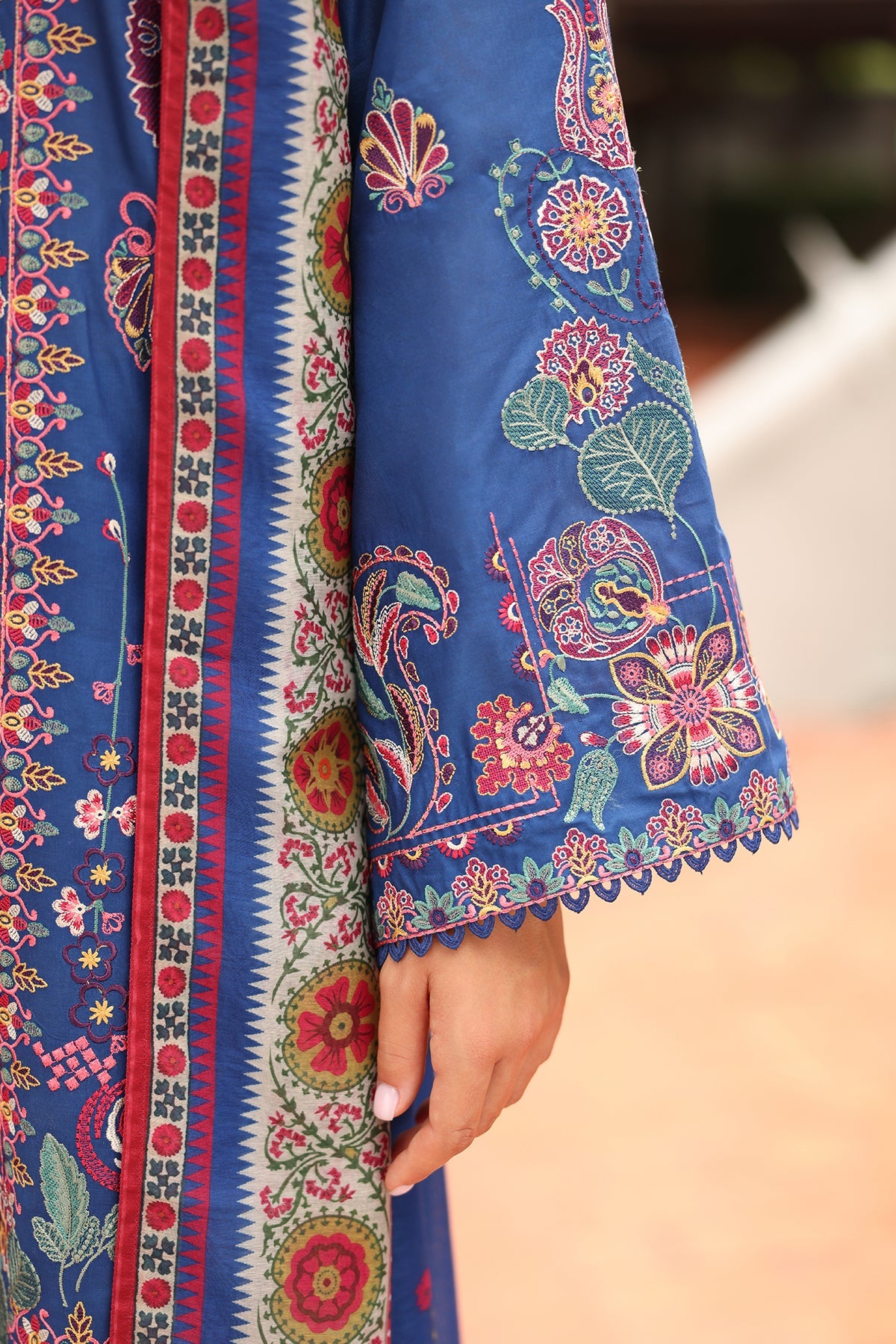 EMBROIDERED LAWN SF-4251