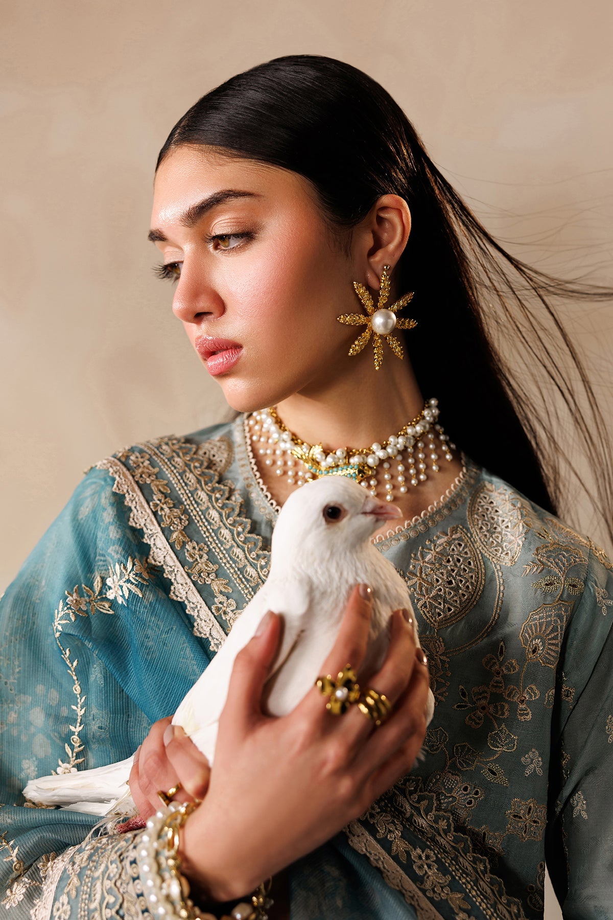 EMBROIDERED LAWN EL26-D01 STITCHED