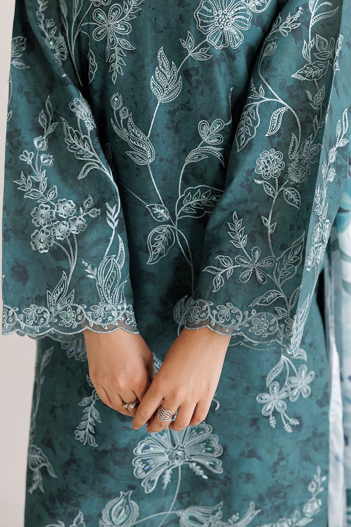 EMBROIDERED LAWN SF-4493