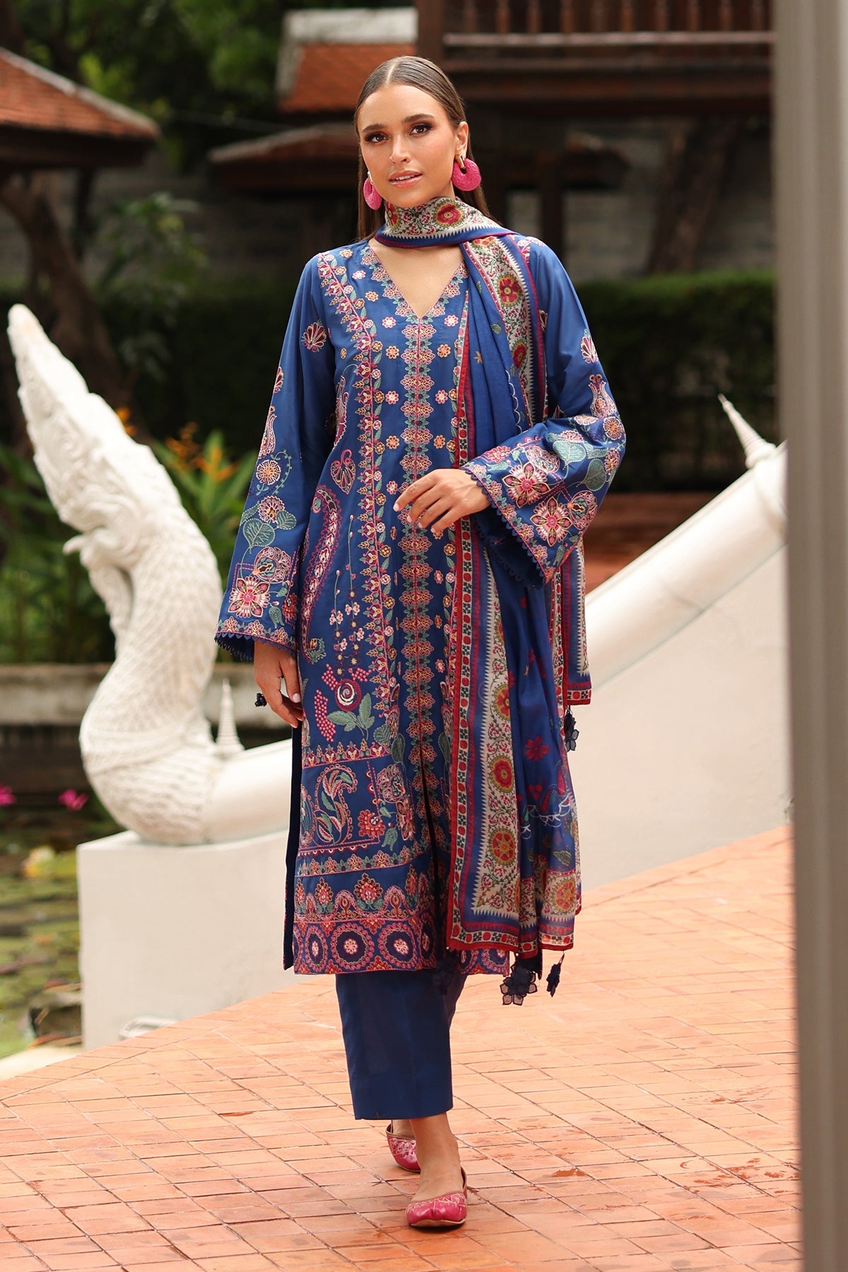 EMBROIDERED LAWN SF-4251