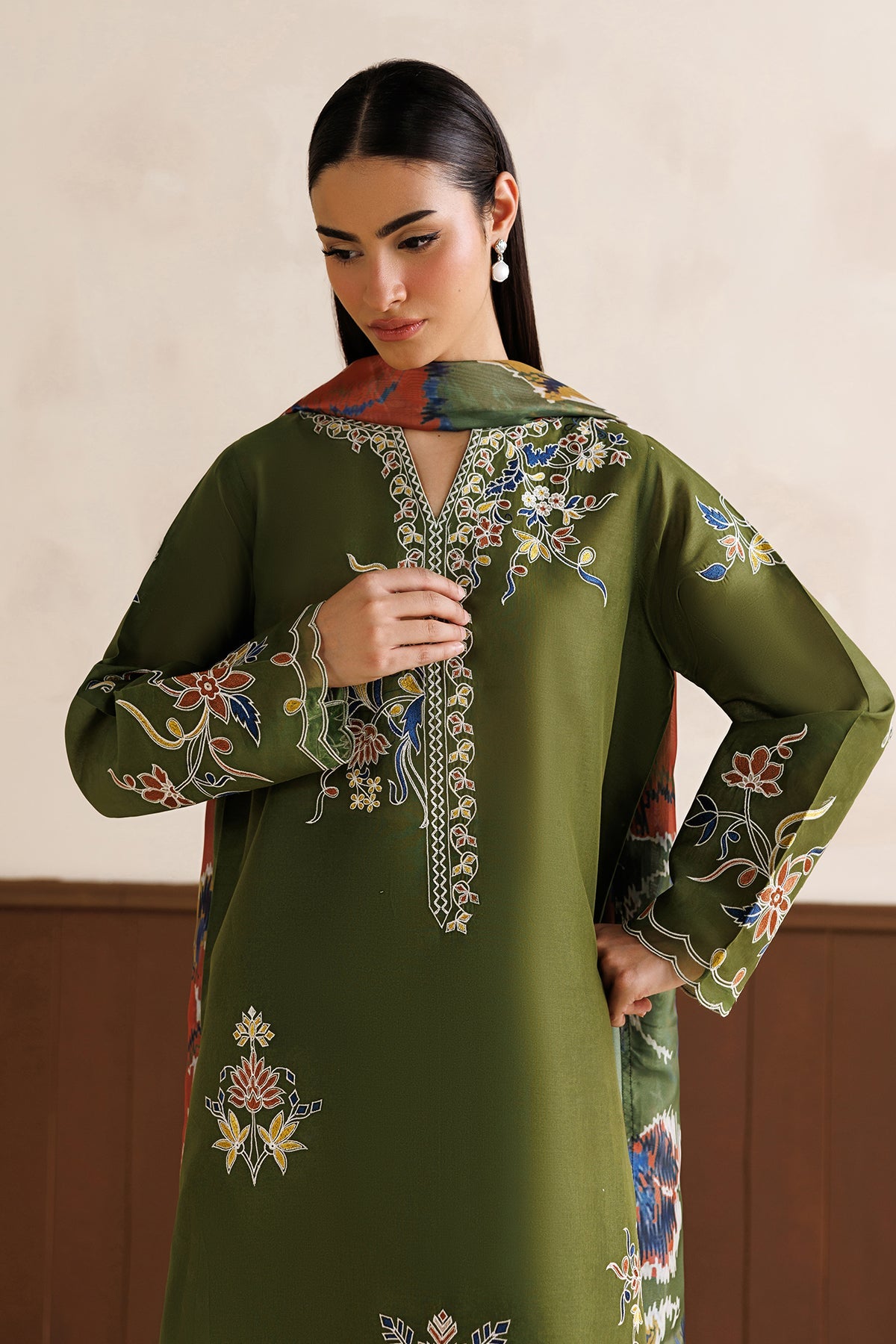 EMBROIDERED LAWN SF-4472