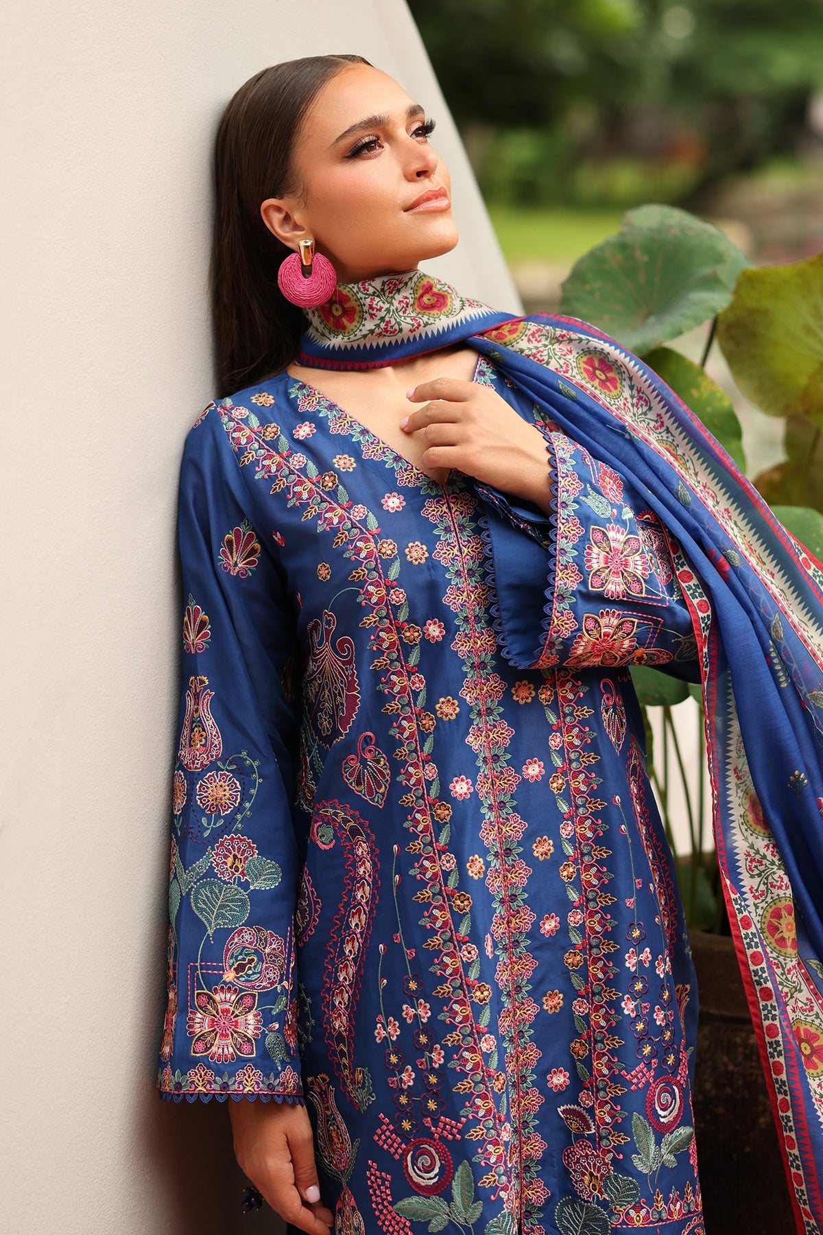 EMBROIDERED LAWN SF-4251