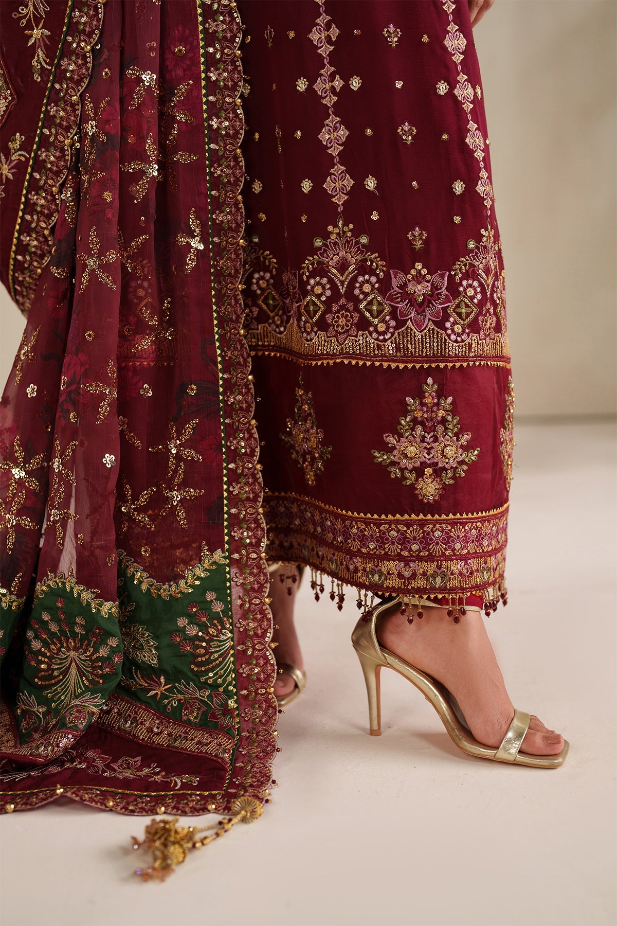 EMBROIDERED CHIFFON UF-4367