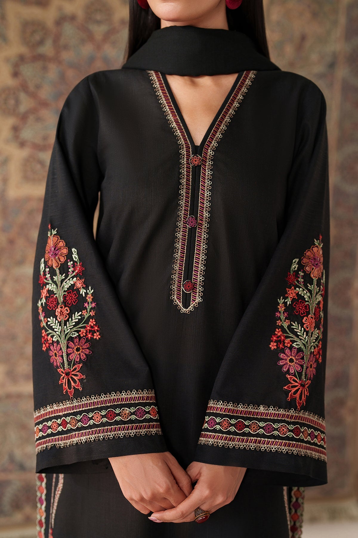 EMBROIDERED KHADDAR SF-4346