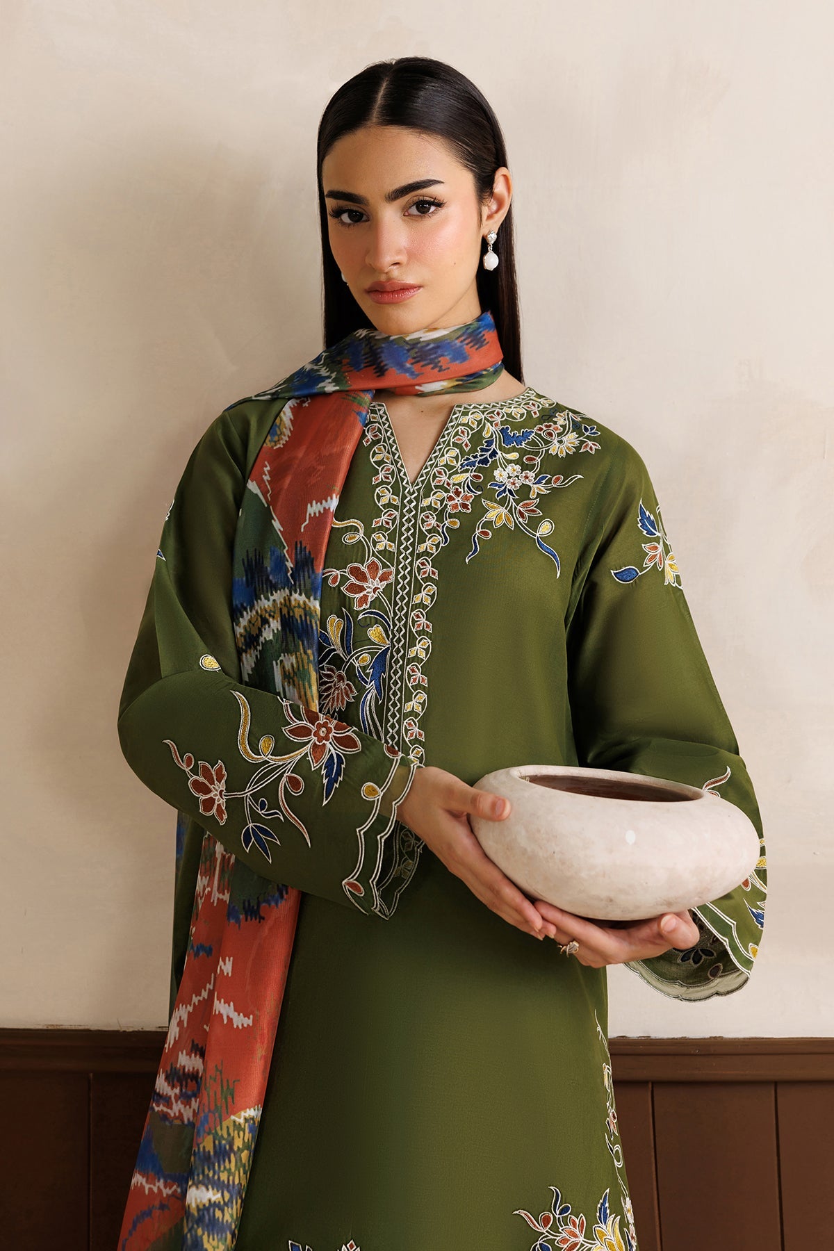 EMBROIDERED LAWN SF-4472