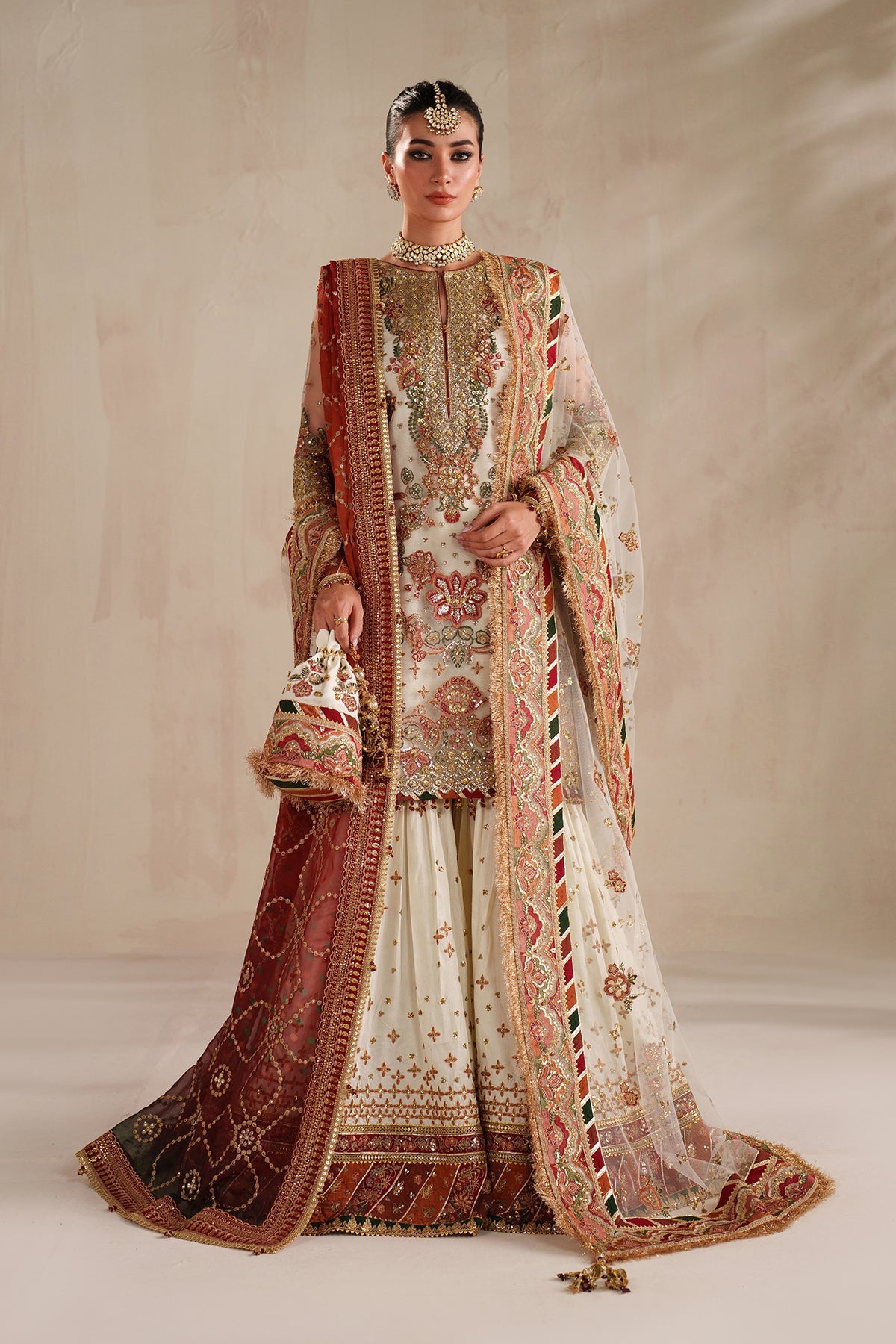 EMBROIDERED NET UF-4368