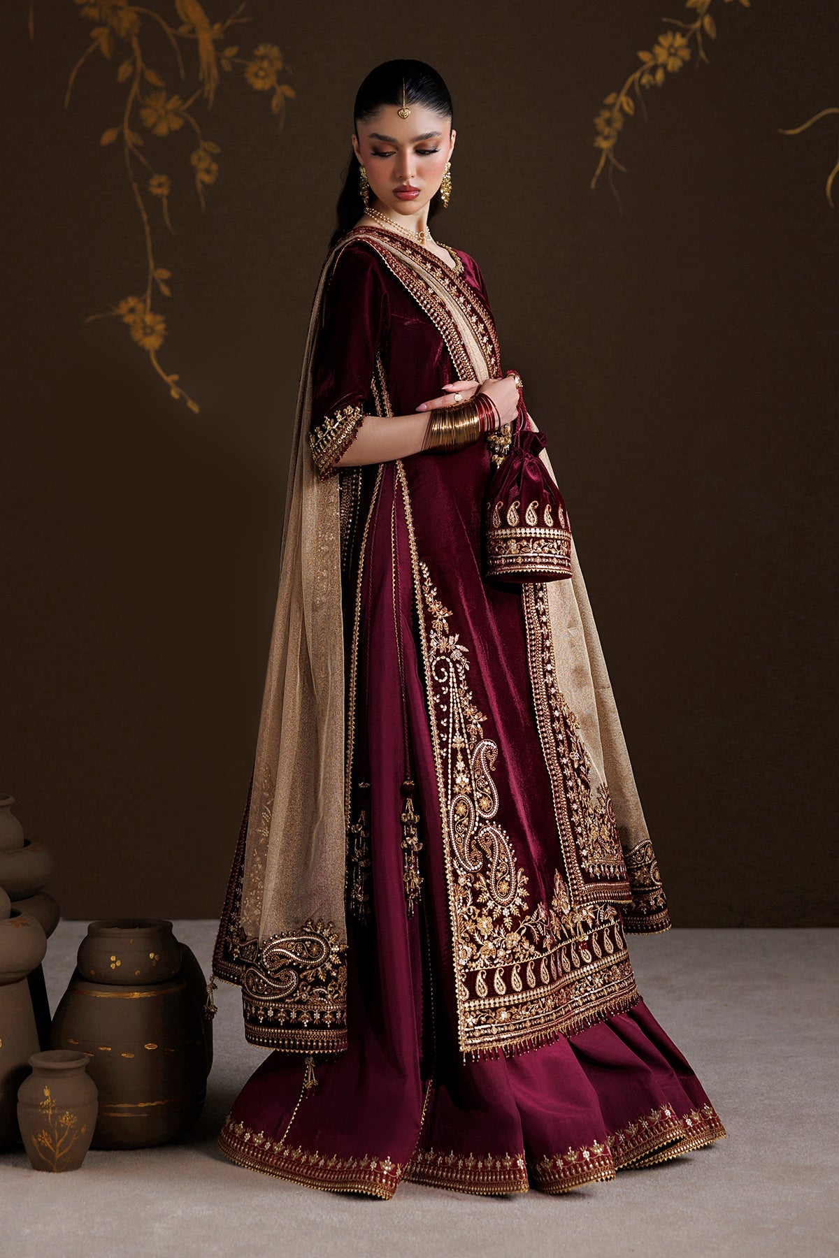 EMBROIDERED VELVET UF-4548