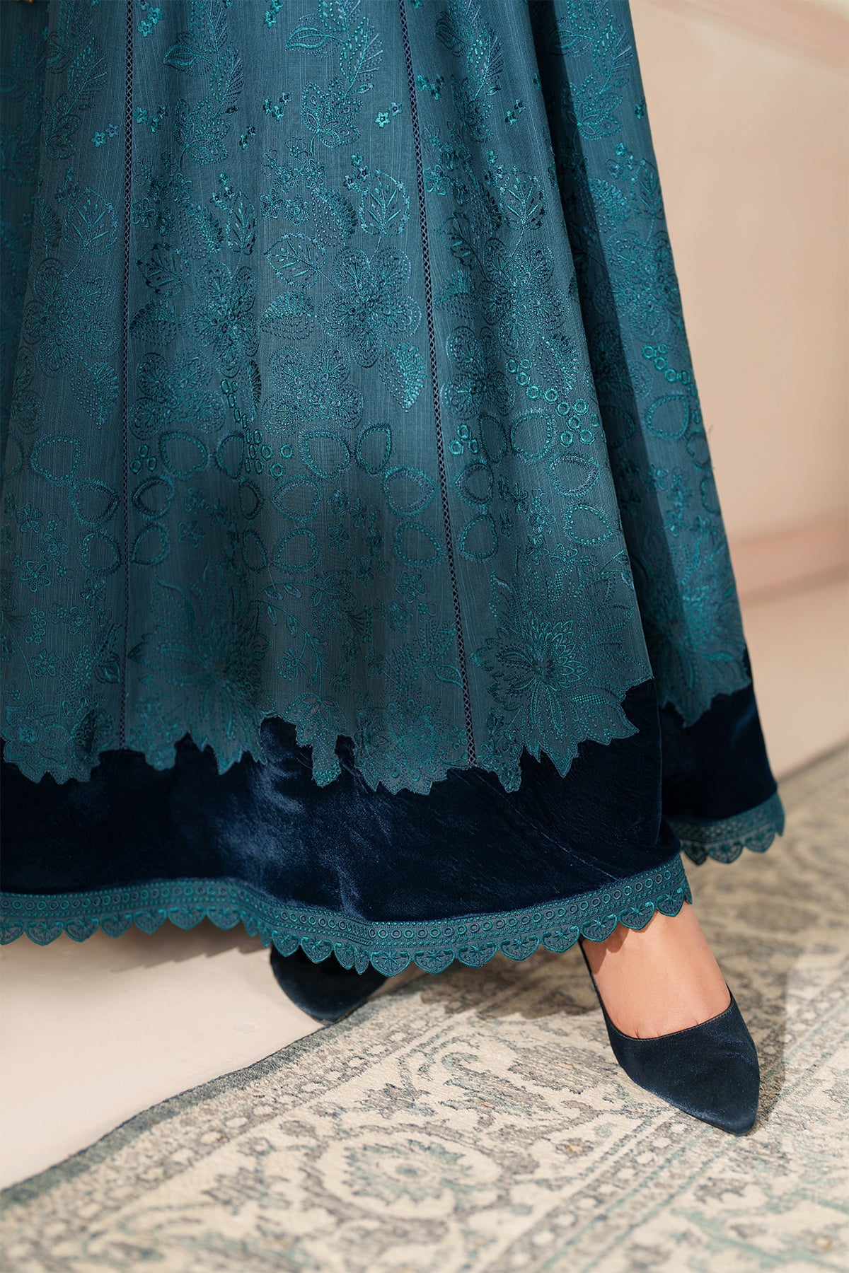 EMBROIDERED KHADDAR PR-1234