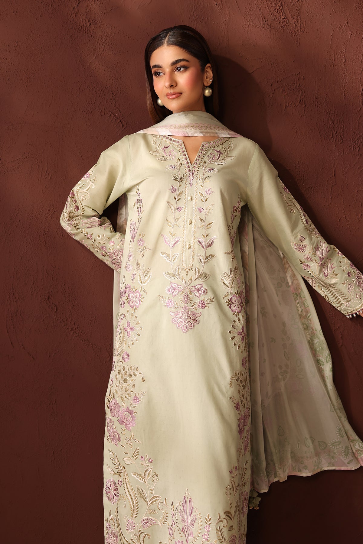 EMBROIDERED LAWN SF-4482