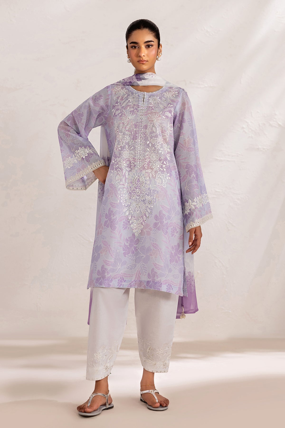 EMBROIDERED LAWN SF-4450