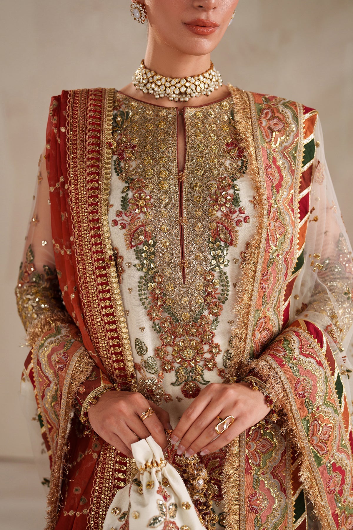 EMBROIDERED NET SF-4368