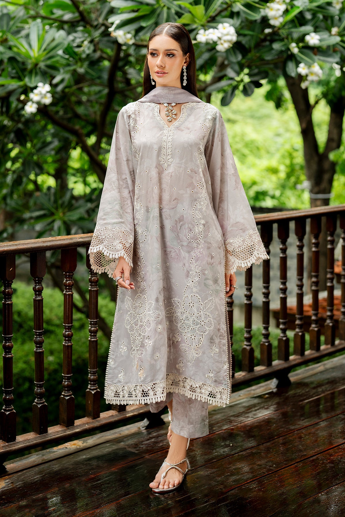 EMBROIDERED PRINTED LAWN UF-4267