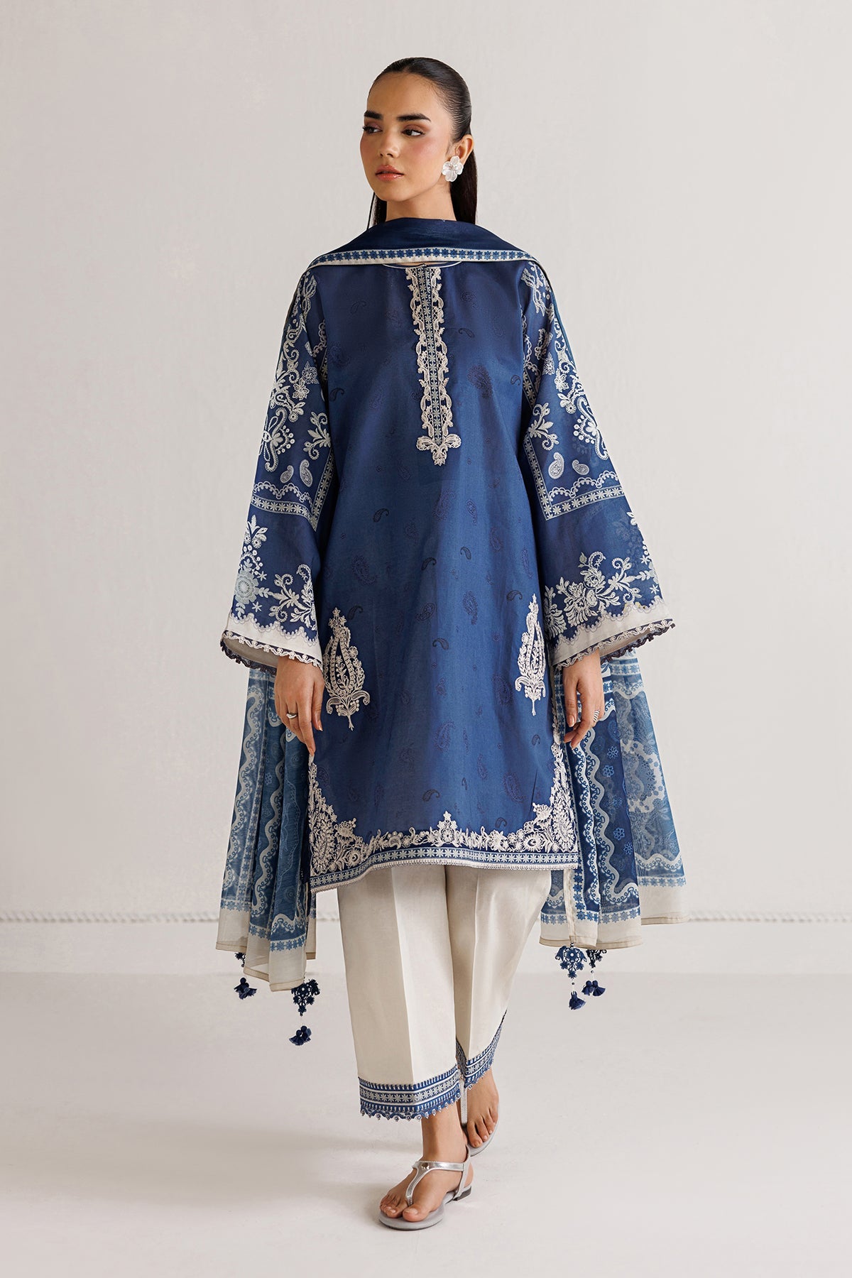 EMBROIDERED LAWN SF-4494