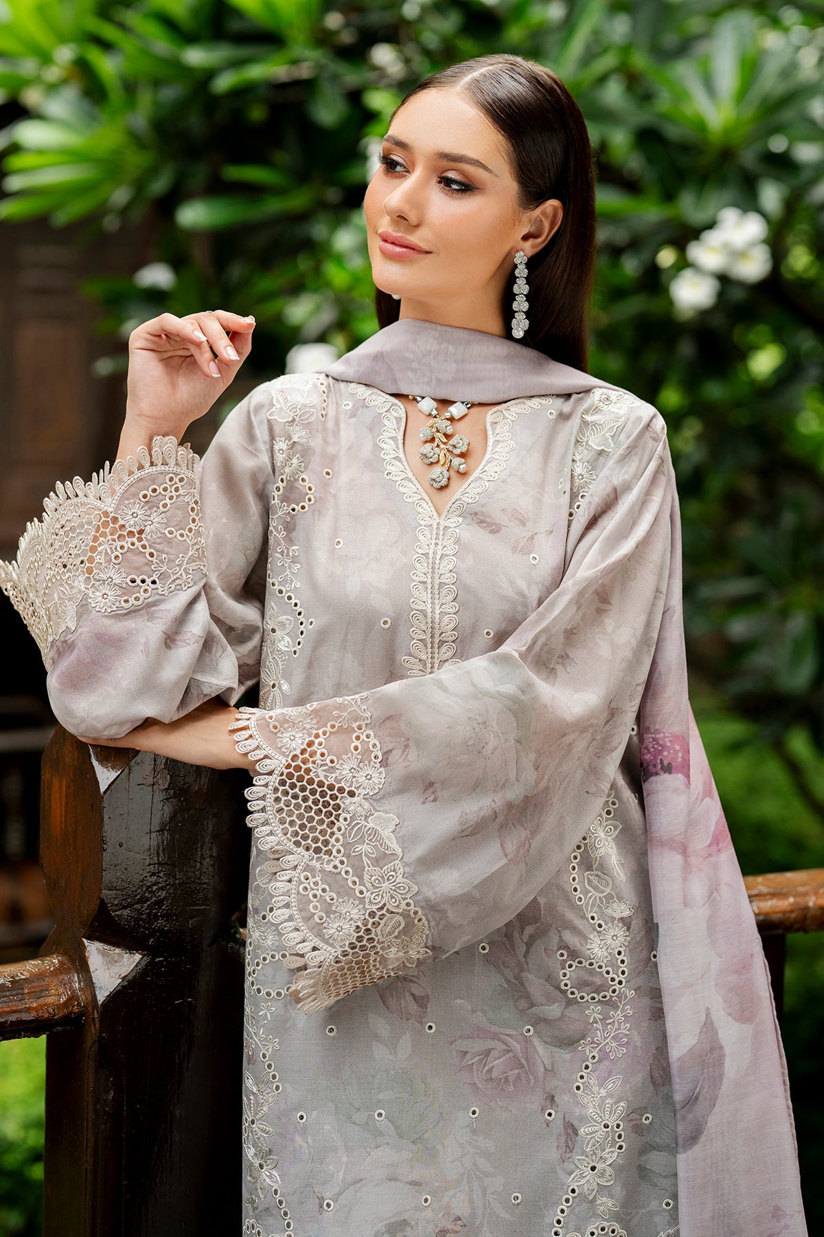 EMBROIDERED PRINTED LAWN SF-4267