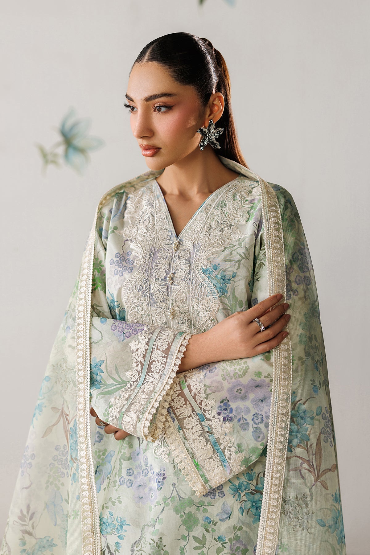 EMBROIDERED LAWN SF-4417