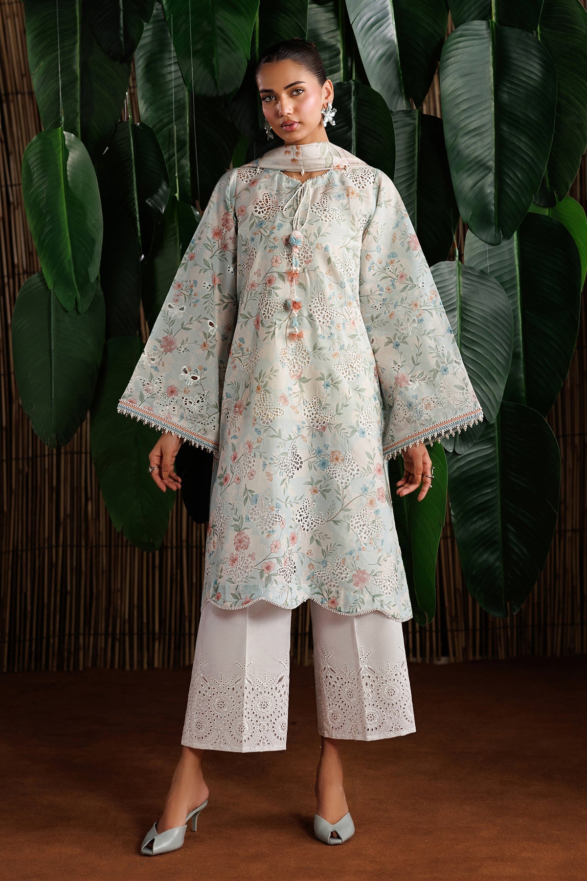 EMBROIDERED LAWN UF-4530