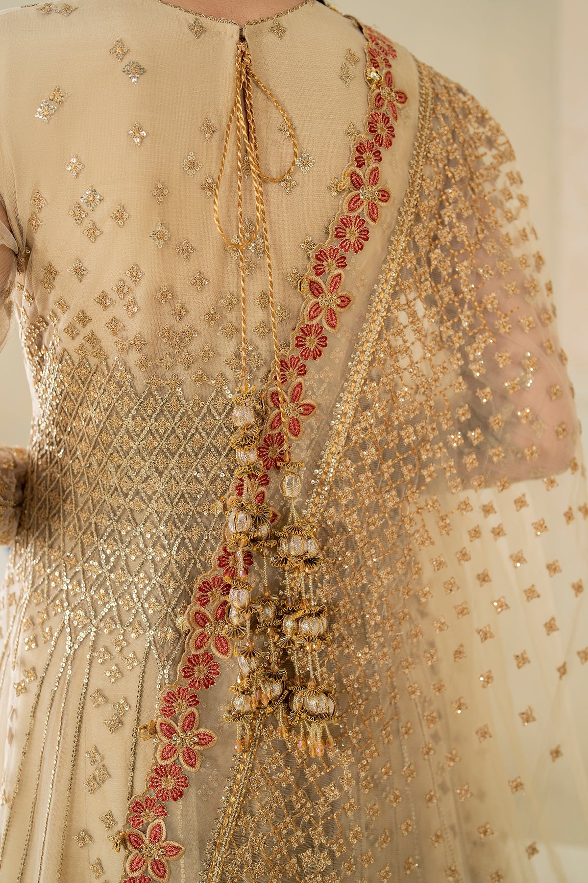 EMBROIDERED NET UF-4159
