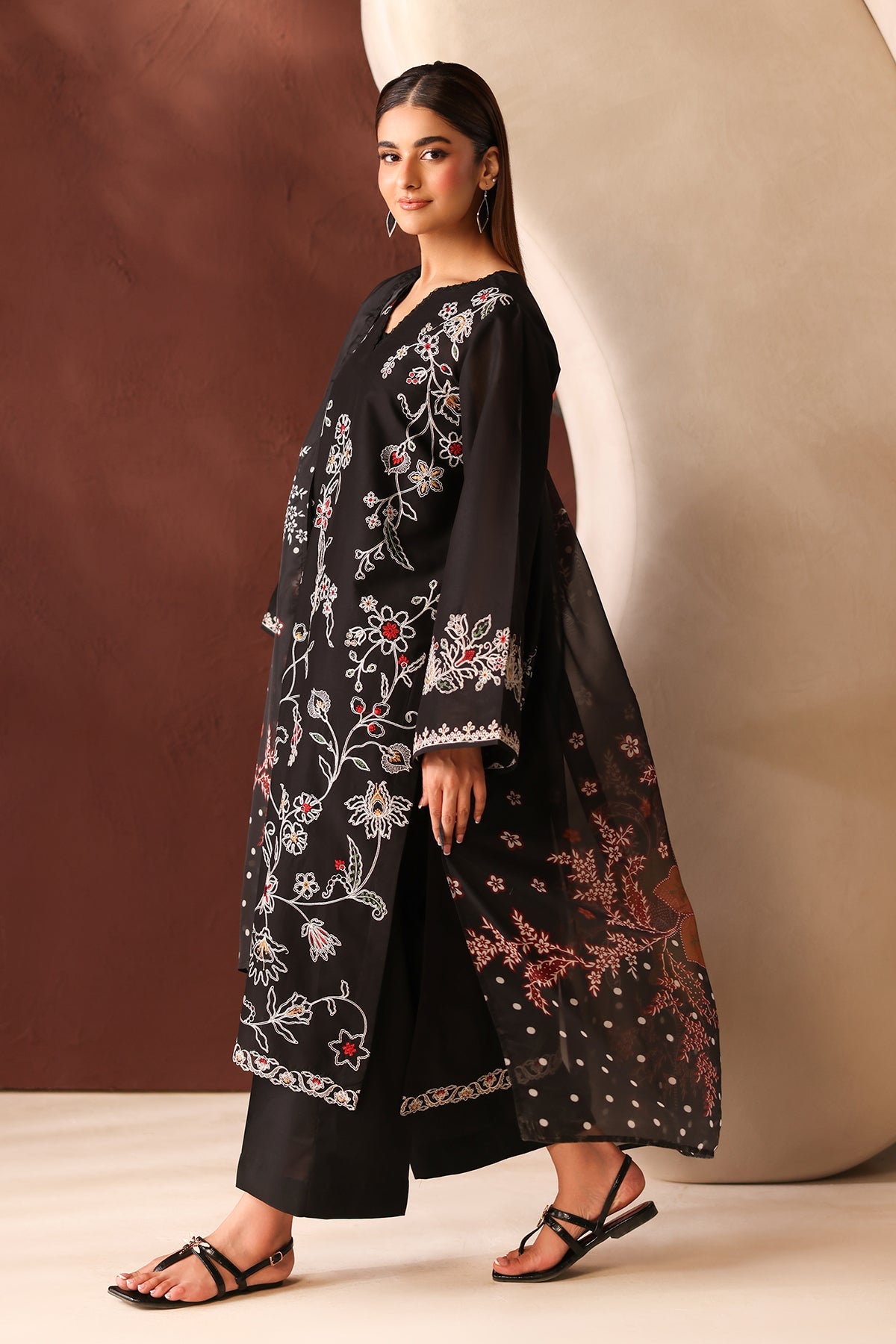 EMBROIDERED LAWN SF-4483