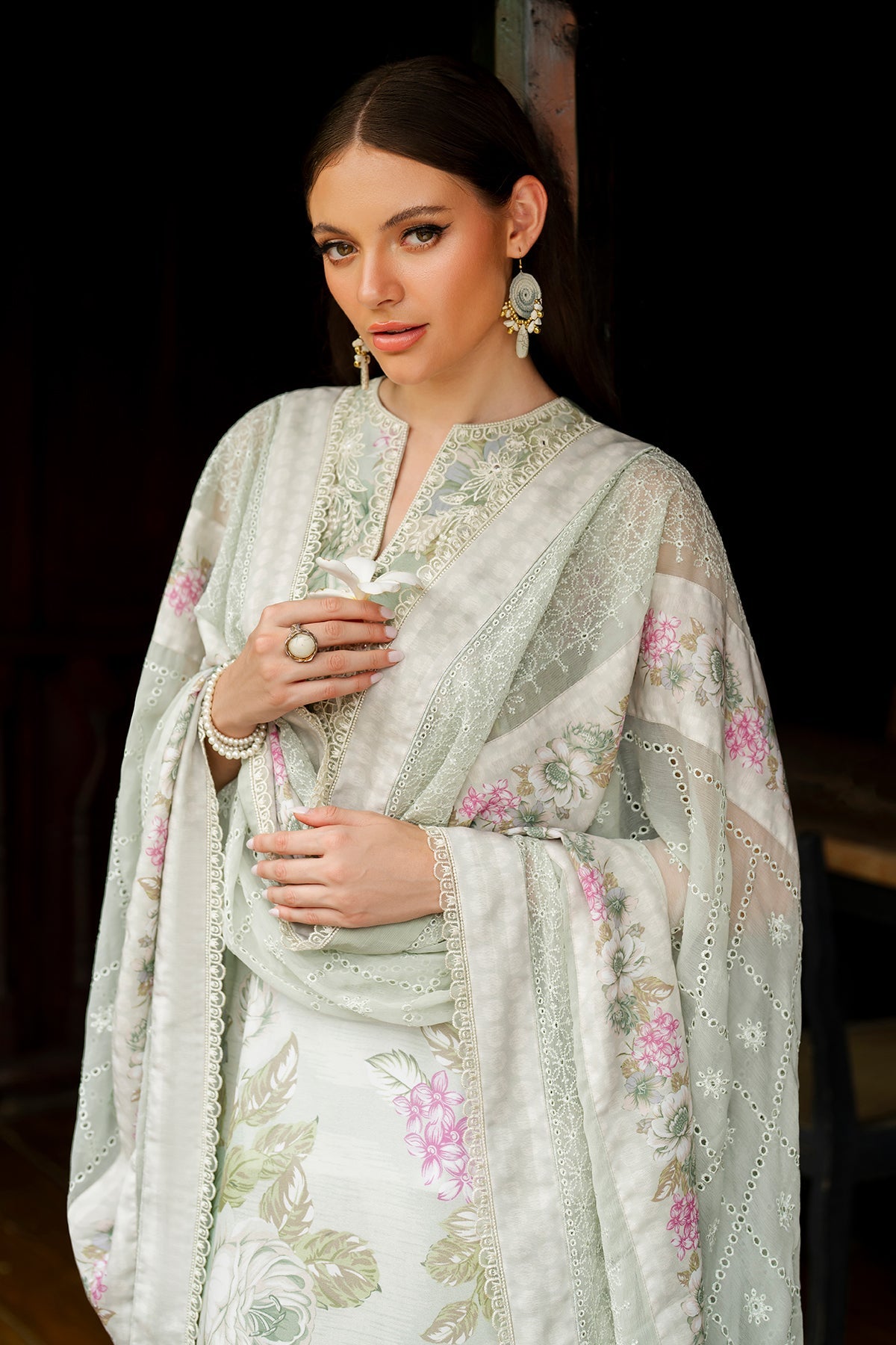 EMBROIDERED LAWN SF-4269
