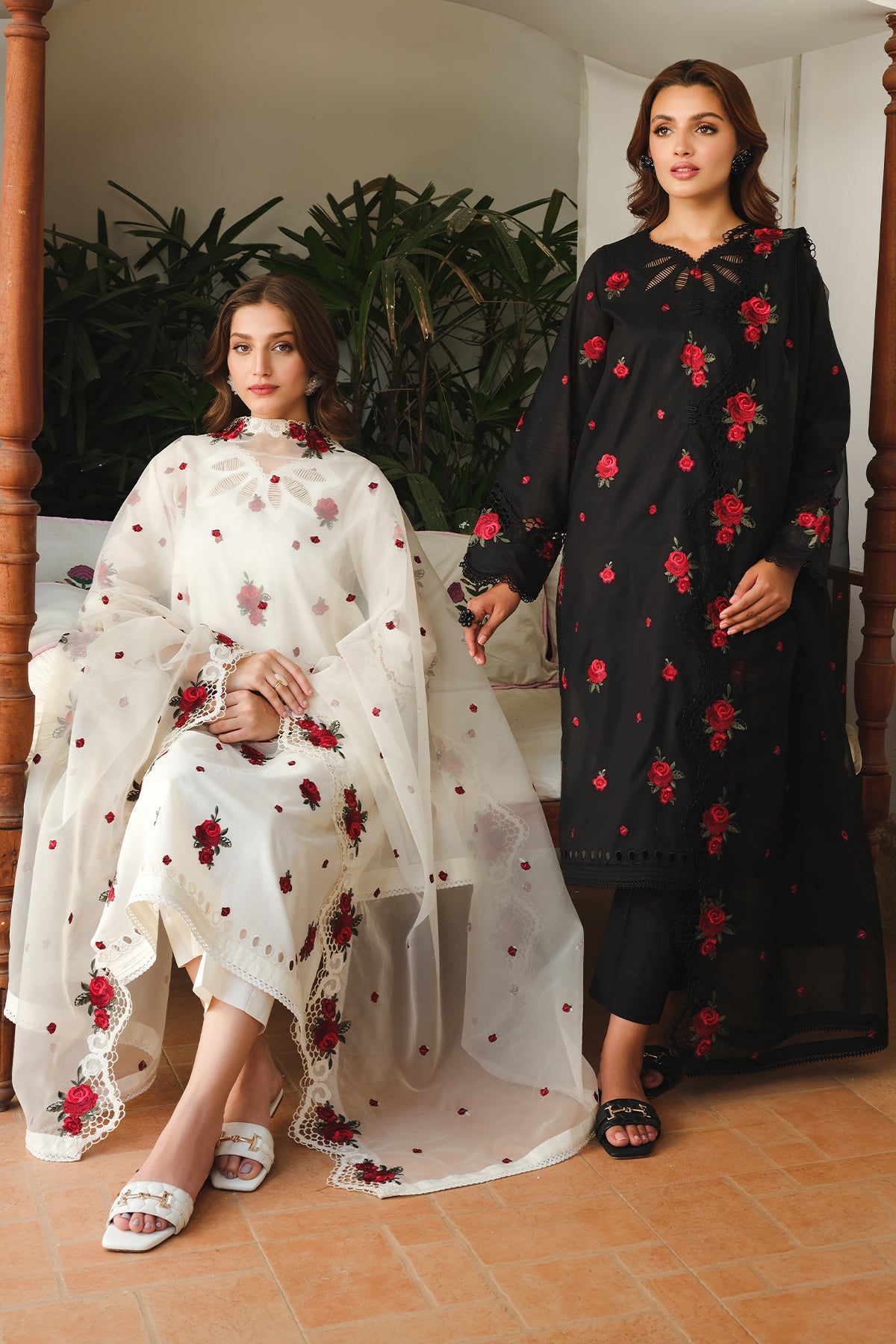 EMBROIDERED LAWN UF-648