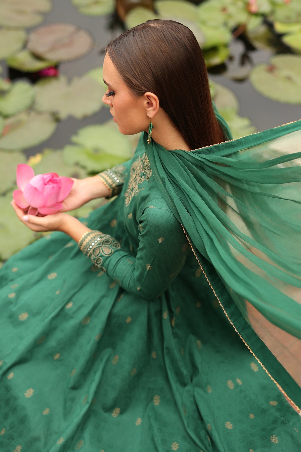 EMBROIDERED JACQUARD LAWN PR-1174