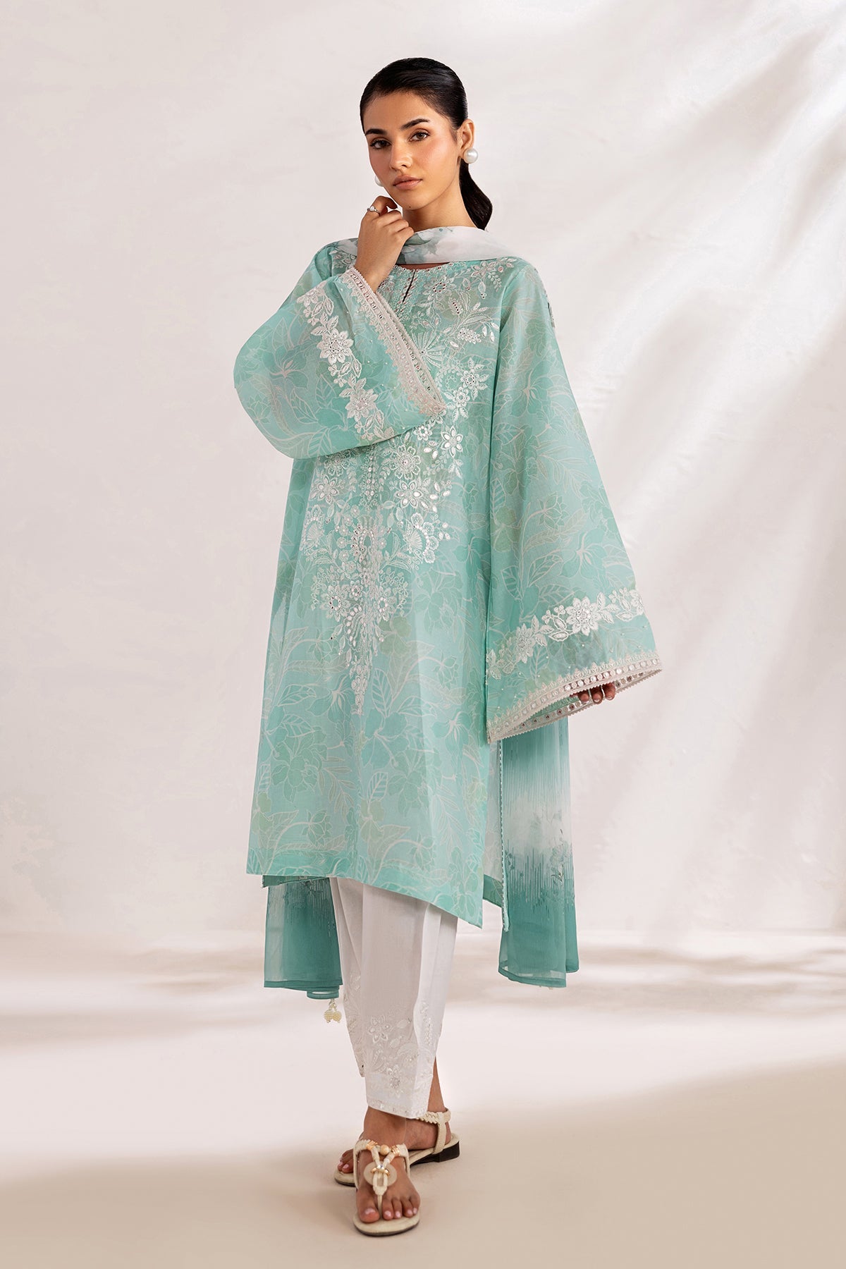 EMBROIDERED LAWN SF-4451