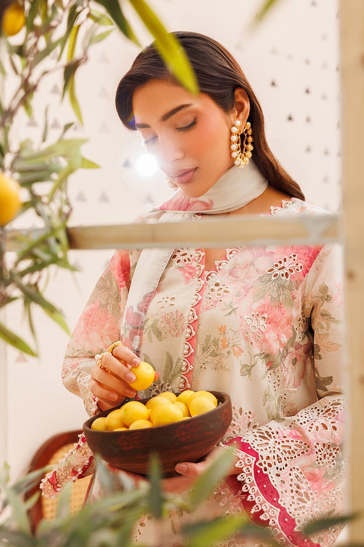 EMBROIDERED LAWN SF-4397