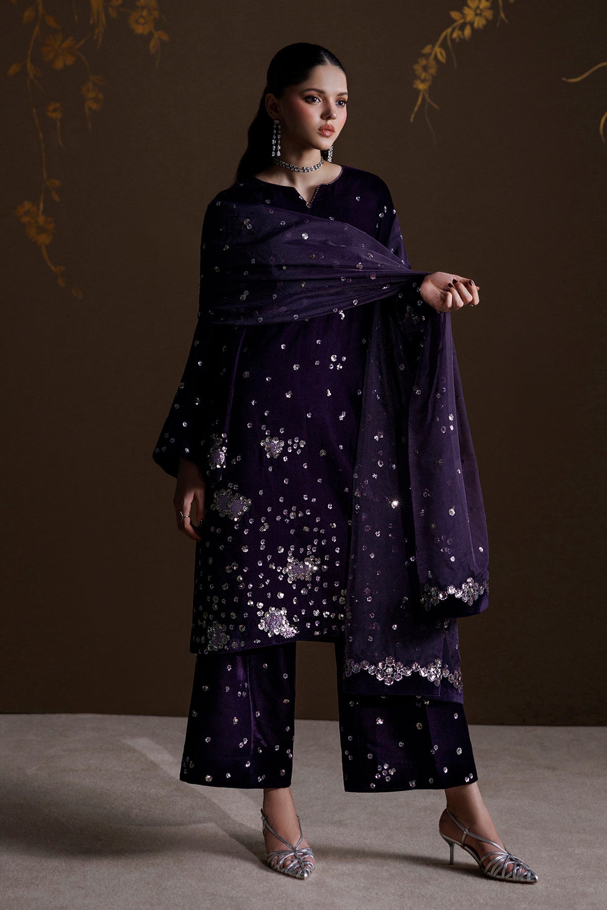 EMBROIDERED VELVET SF-4549